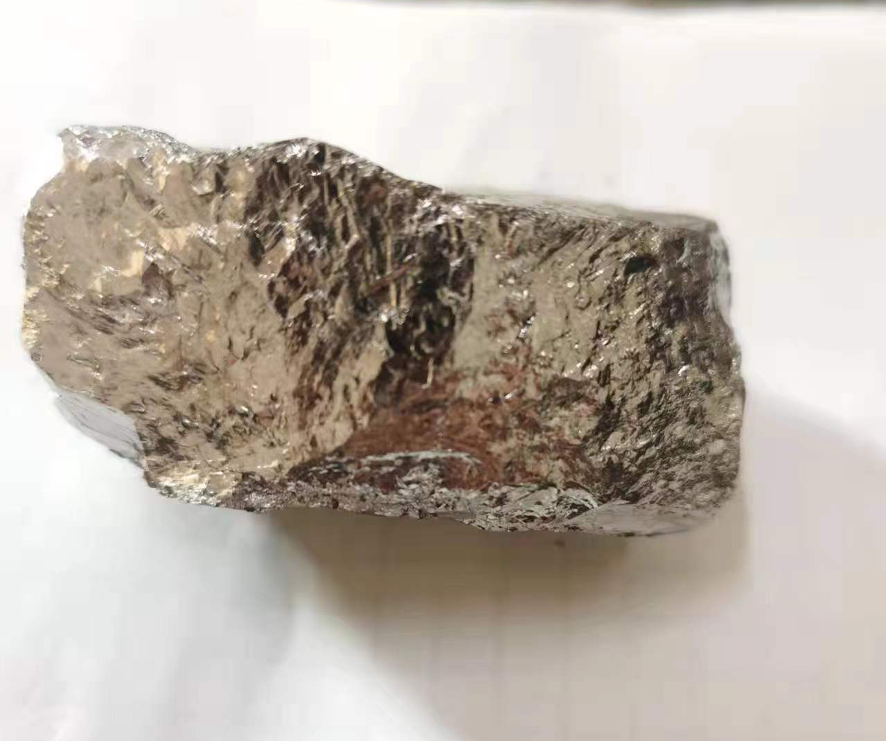 Manganese metal